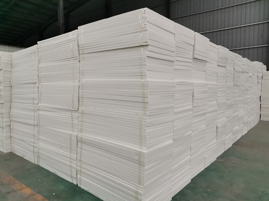 為什么許多人喜歡使用南陽巖棉板呢？